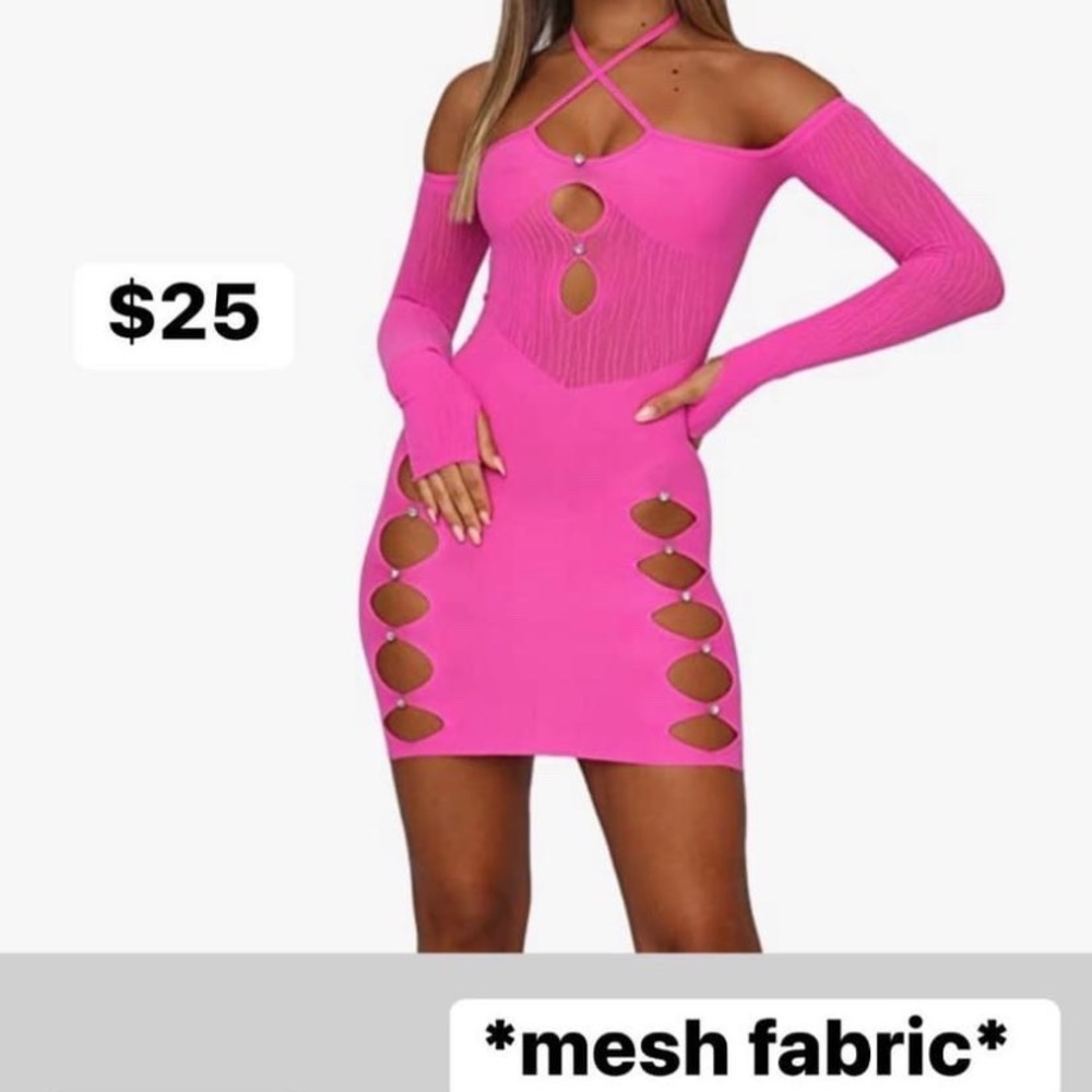 Pink mesh fabric dress